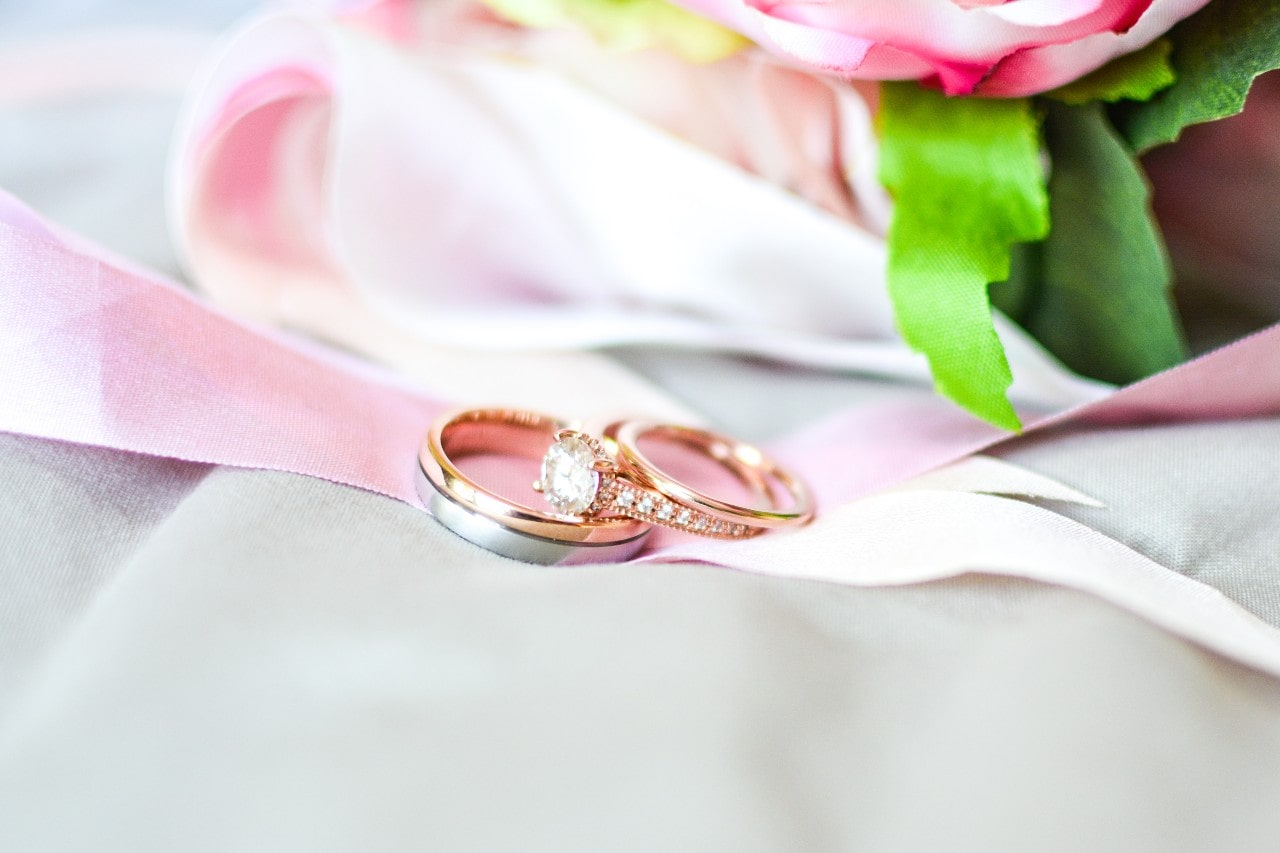 bridal set engagement ring and wedding ring